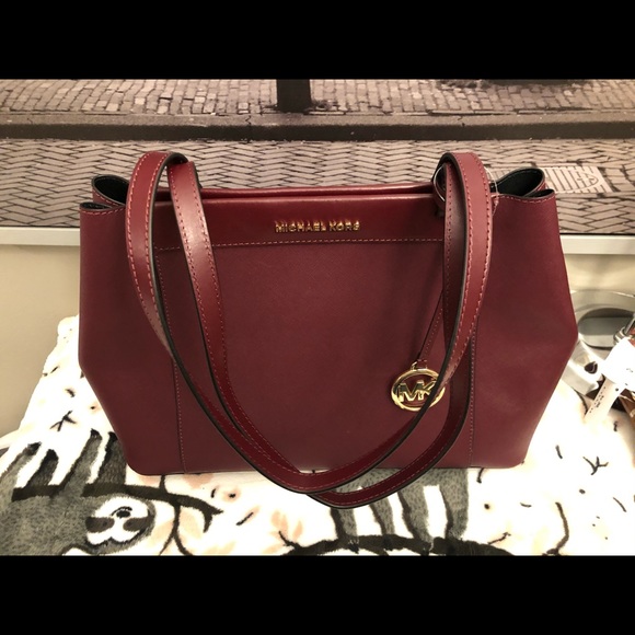 Michael Kors Handbags - Final price NWT Michael kors shoulder bag merlot